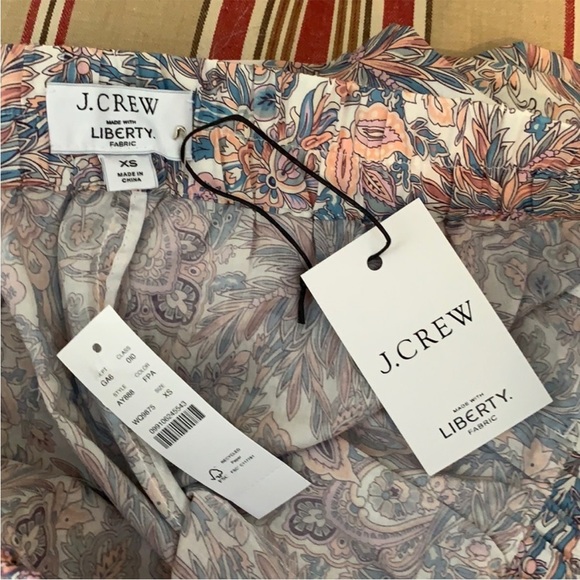 NWT J. Crew Pull-on camp short in Liberty® florals - Picture 2 of 10